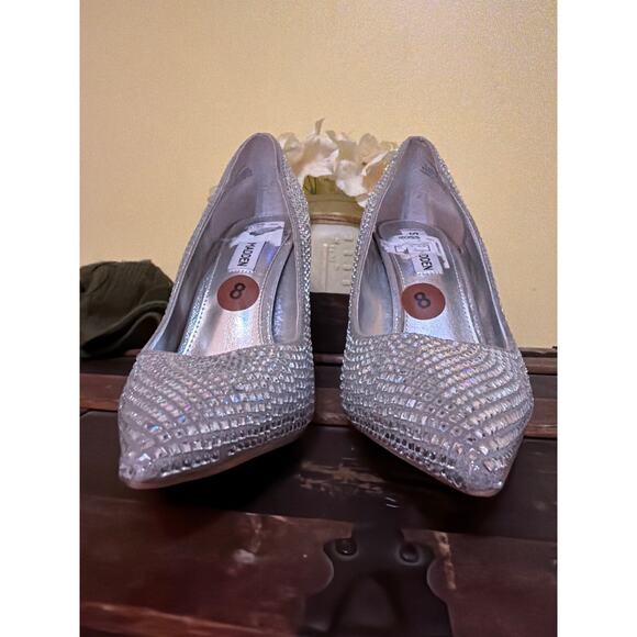 Steve Madden Zana Pumps in Silver Rhinestone Women's Size 8 Crystal Glam Wedding - Picture 6 of 7